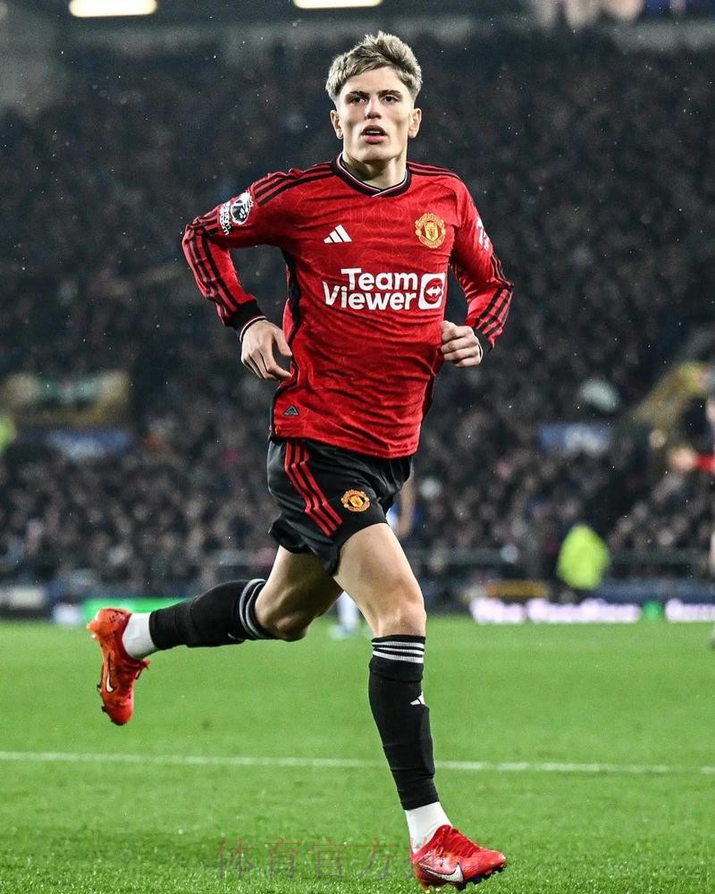 纳乔:少打一人踢出高水平 我们配得上逆转对手